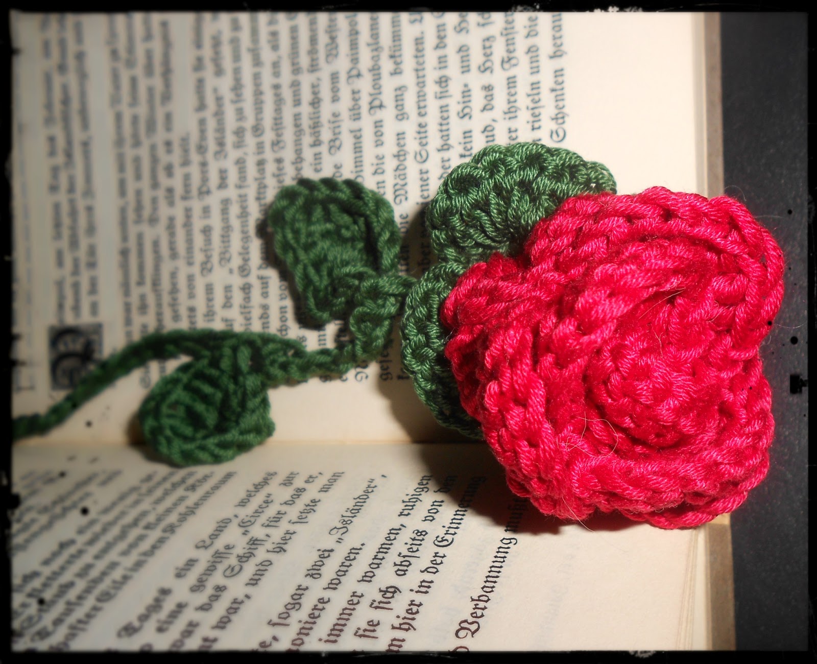 Woollen Thoughts Crochet Rose Bookmark