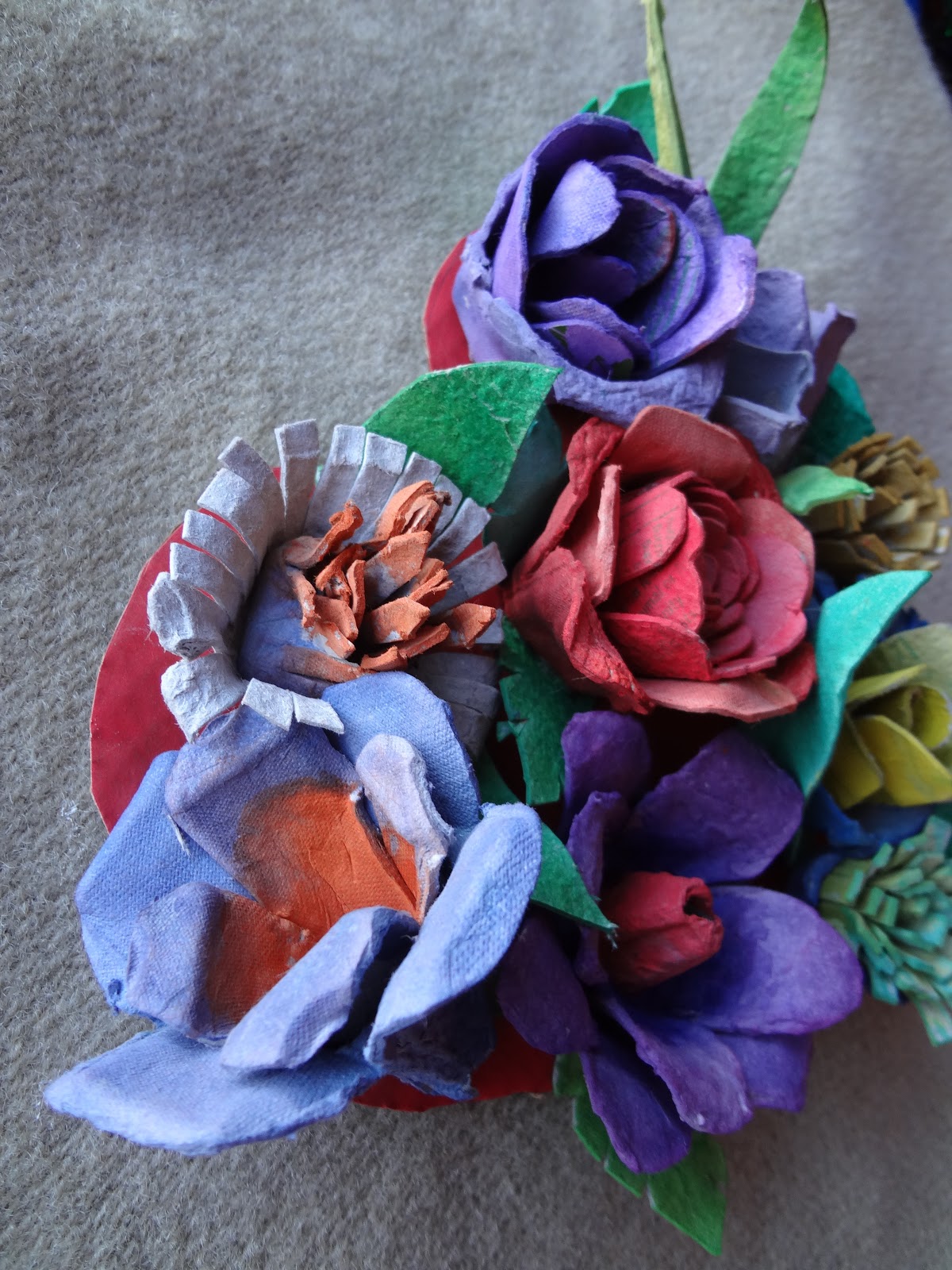 Art, Adventures & A 2nd Grader: 2 Recycled Valentines