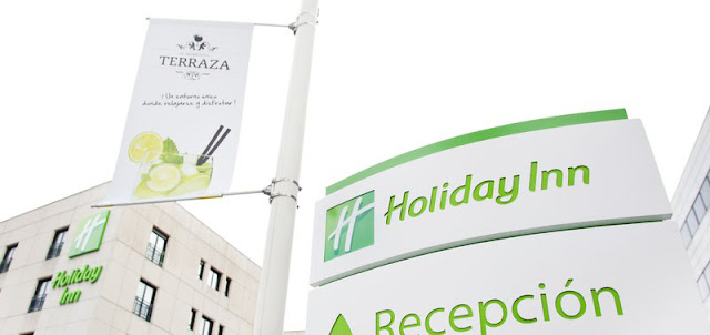Suelo técnico para la terraza del Hotel Holiday Inn, Calle Alcala, Madrid