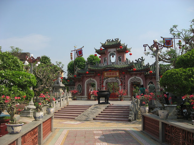 chinese assembly hall hoi an