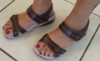 sandals therafit giveaway ends adjustable grace leather comfortable feet very