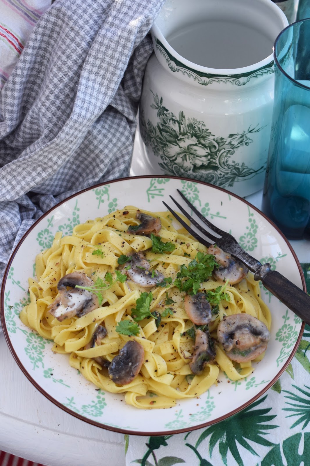 Smaskelismaskens Vegetarisk Pasta Alfredo med champinjoner