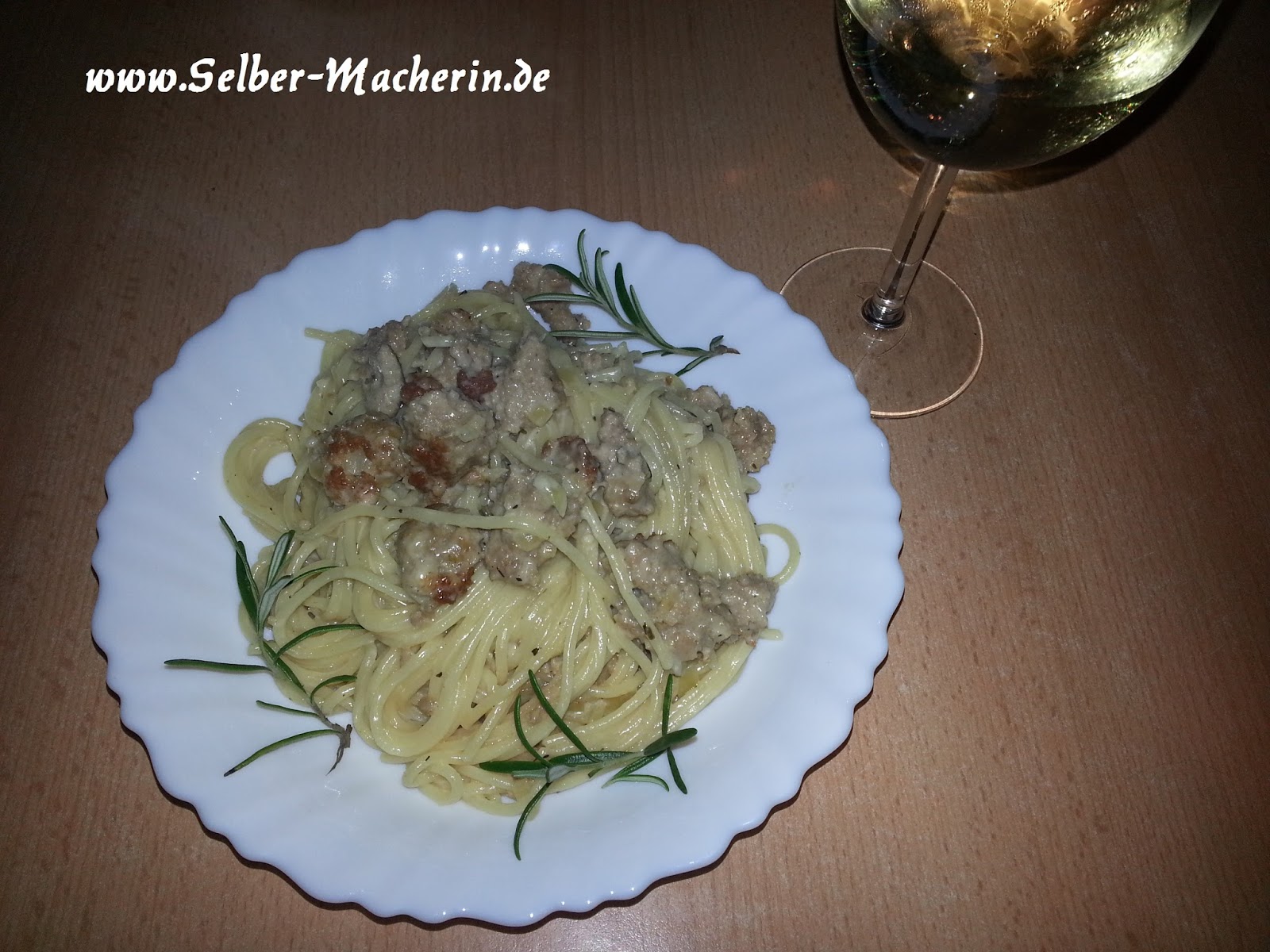 Selber-Macherin: Spaghetti mit Hackfleisch-Käse-Sahne-Soße: Mein ...