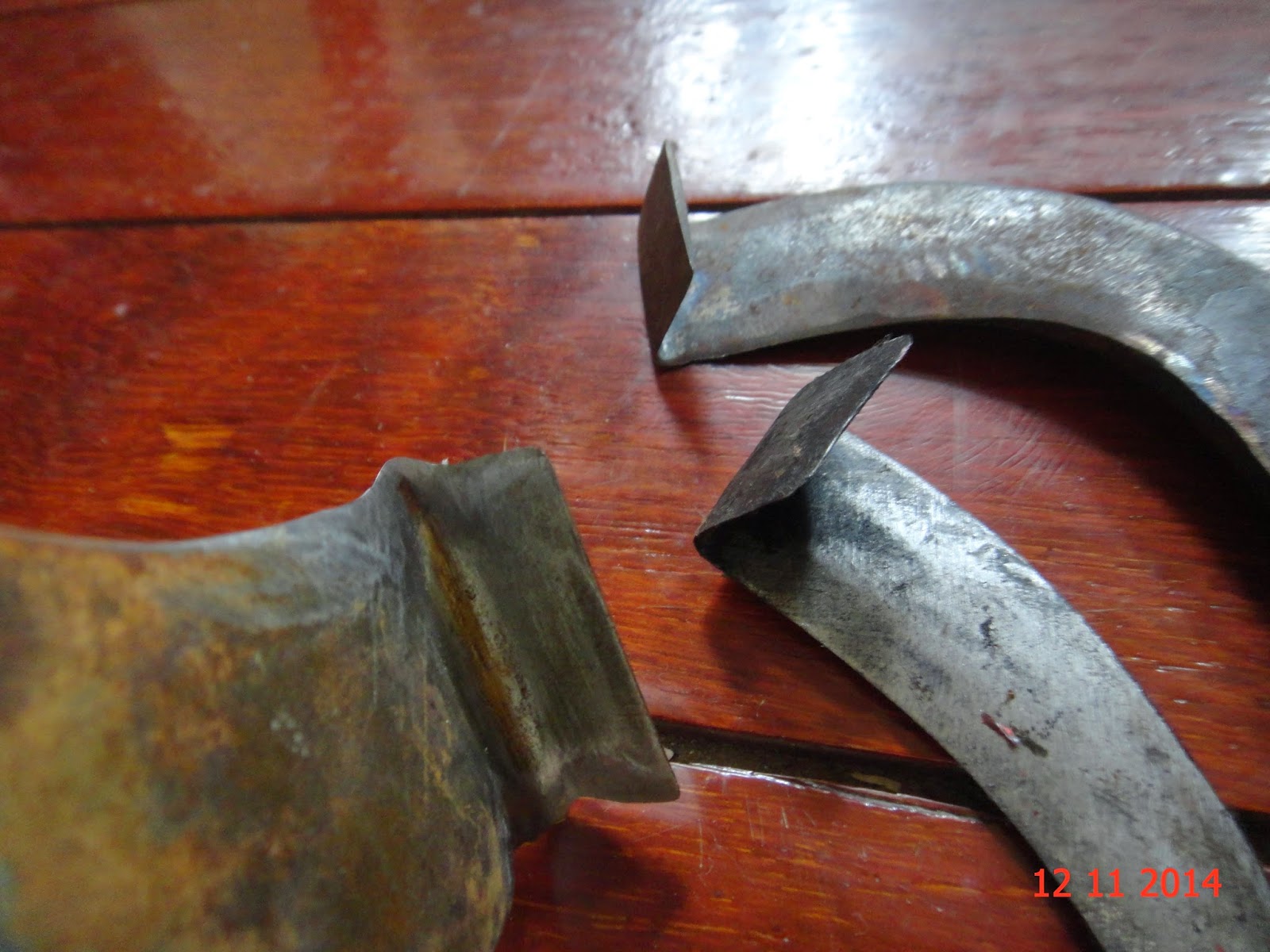 Experimental Farming Rubber Tapping Knife.