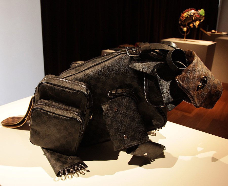 Every Styles LOUIS VUITTON ANIMALS BY BILLIE ACHILLEOS