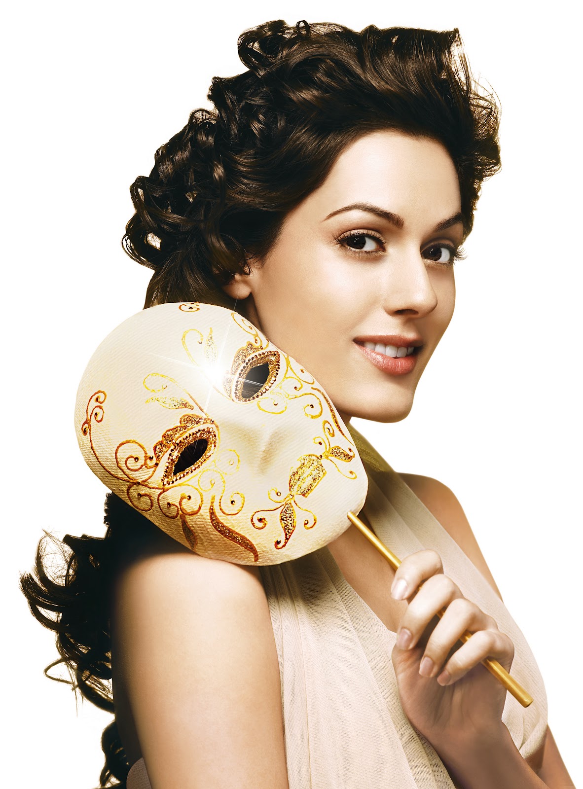 Summer Skincare and Makeup Tips by Lakme Studio Experts | GingerSnaps