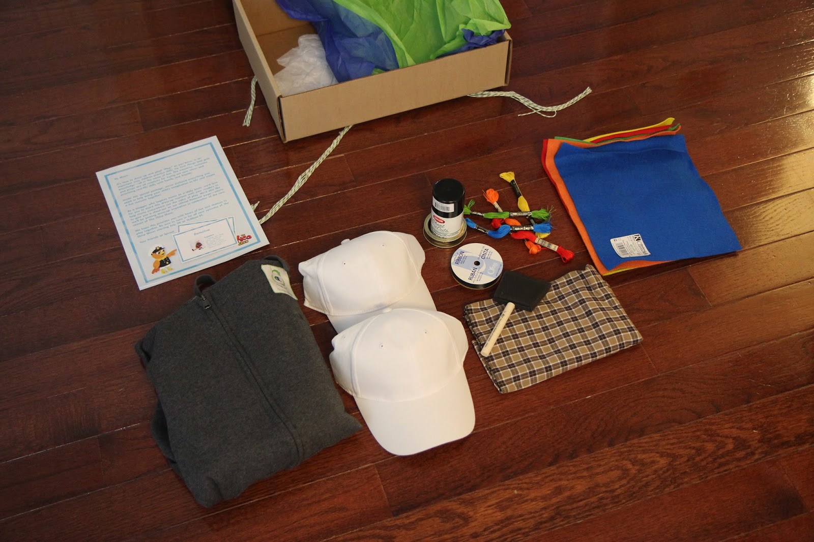 Toddler Approved! DIY Detective Dress Up Costume and Hunting Activities