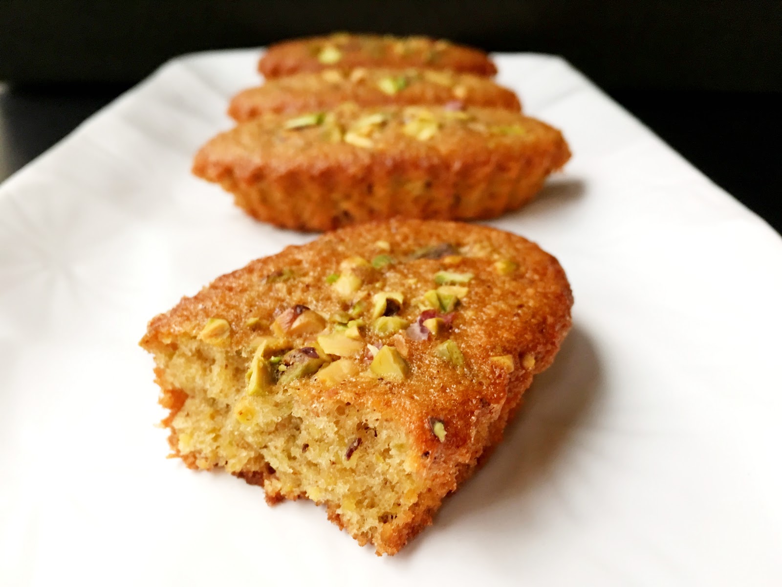 Fueling with Flavour Financiers aux Pistaches Pistachio Financiers