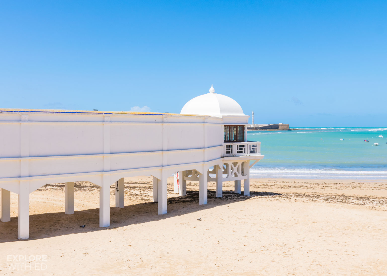 Playa de la Caleta beach in Cadiz