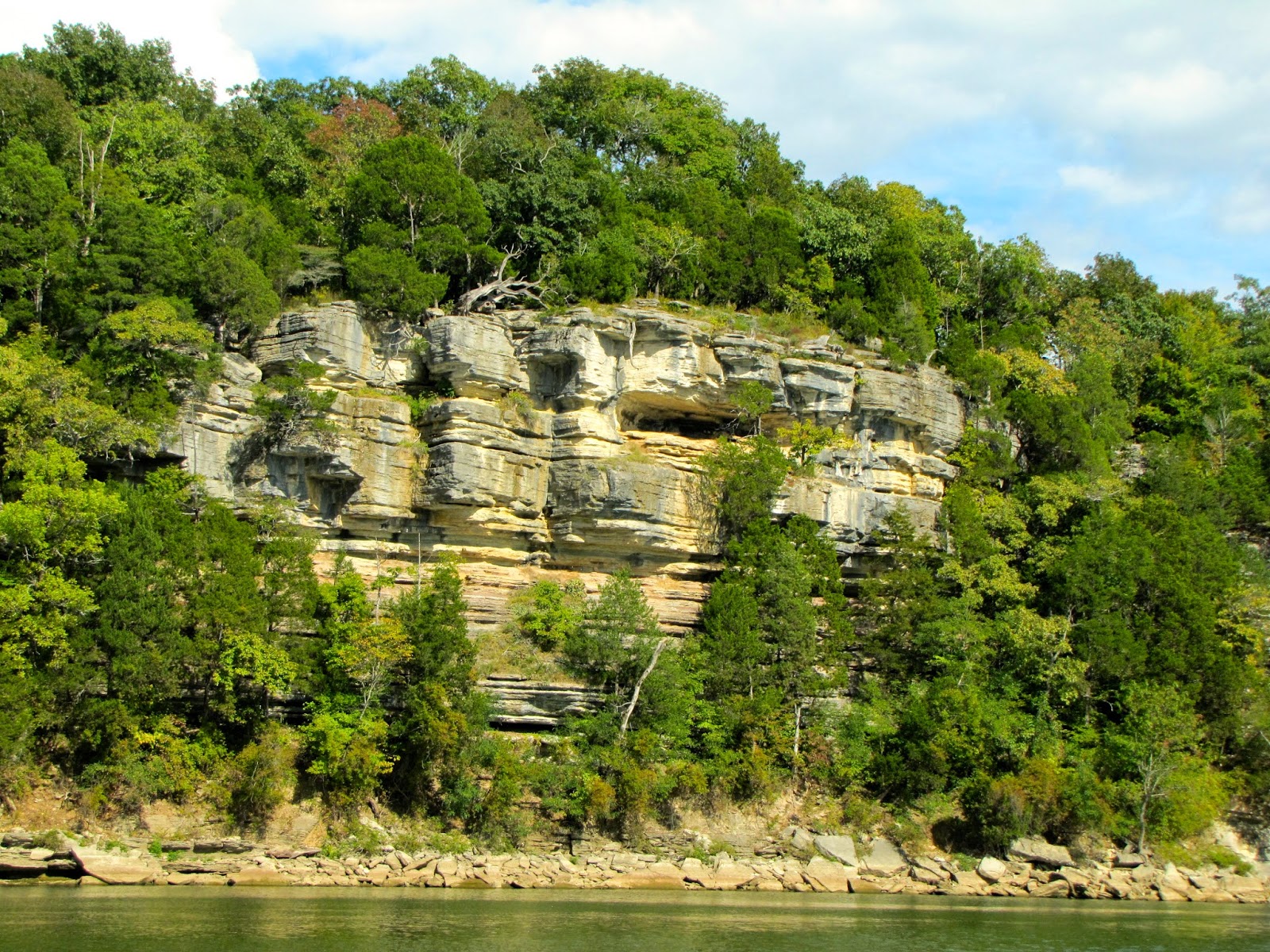 Pink 'N Blue View : Kentucky Lake Tennessee River 7 Oct-12 Oct