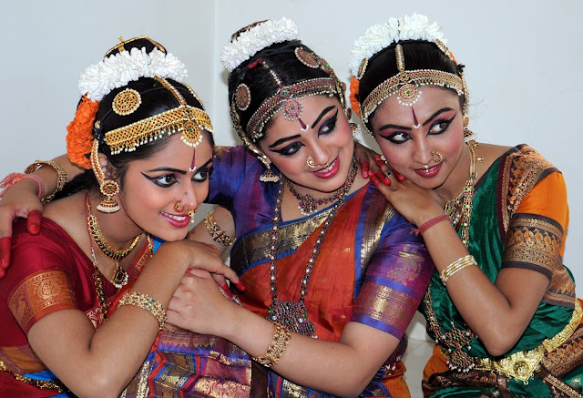 DR. SUPARNA VENKATESH DR. SUPARNA VENKATESH