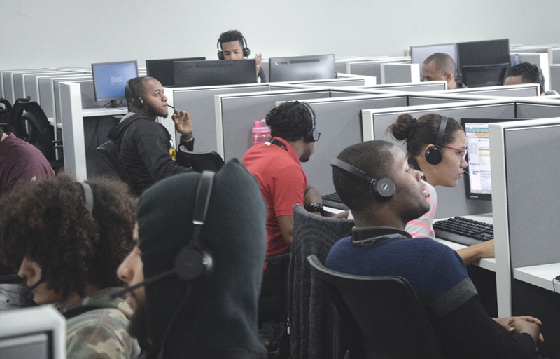 Call centers buscan crear 60,000 empleos en RD Call centers buscan crear 60,000 empleos en RD