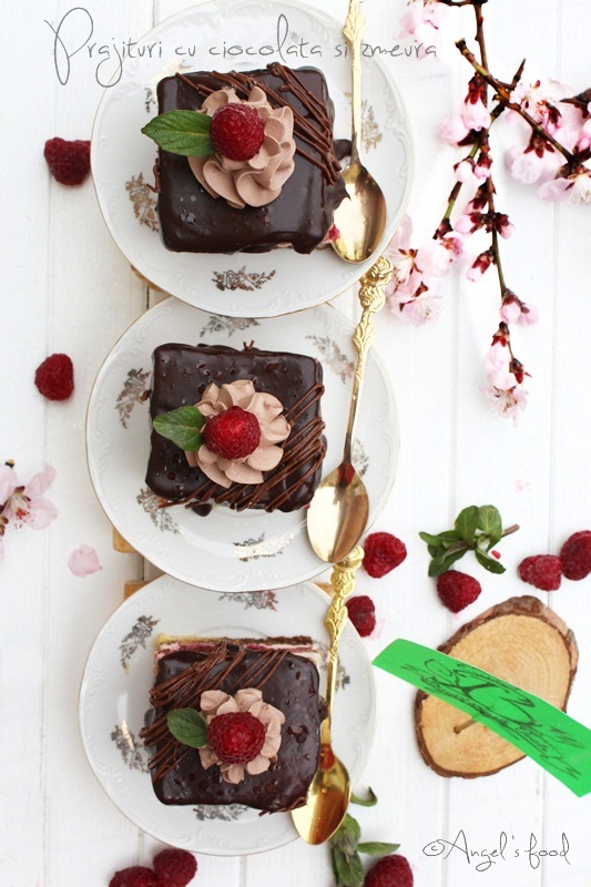 Prajitura cu ciocolata si zmeura