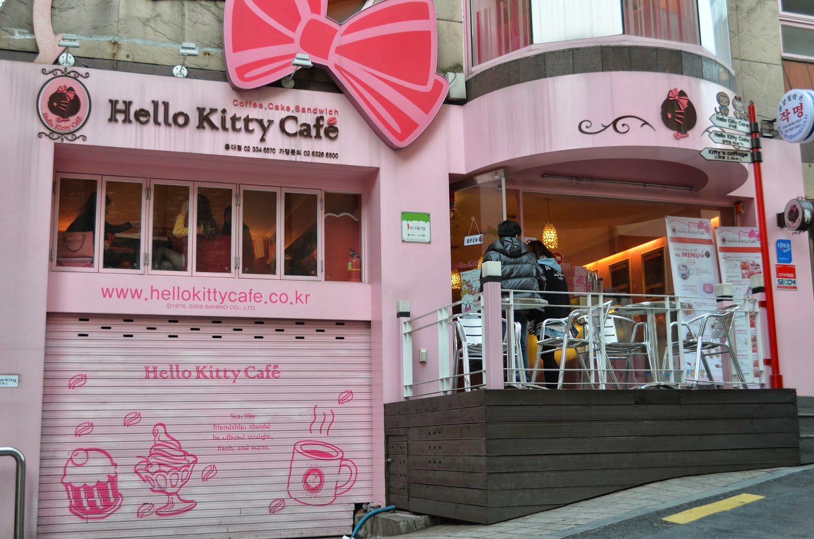 Seoul Korea Day 6 Hongik Univ Hello Kitty Cafe  