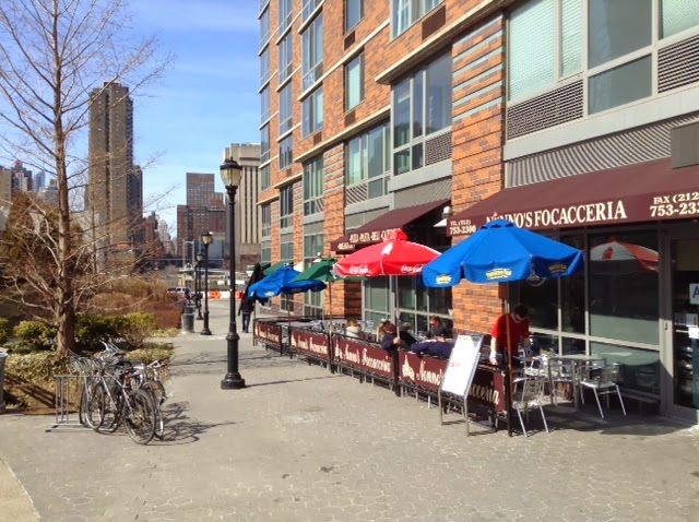 Roosevelt Islander Online Yesterday S Spring Temperature And Yesterday S Spring Temperature And Sunshine Brings Return To Outdoor Seating At Roosevelt Island Restaurants