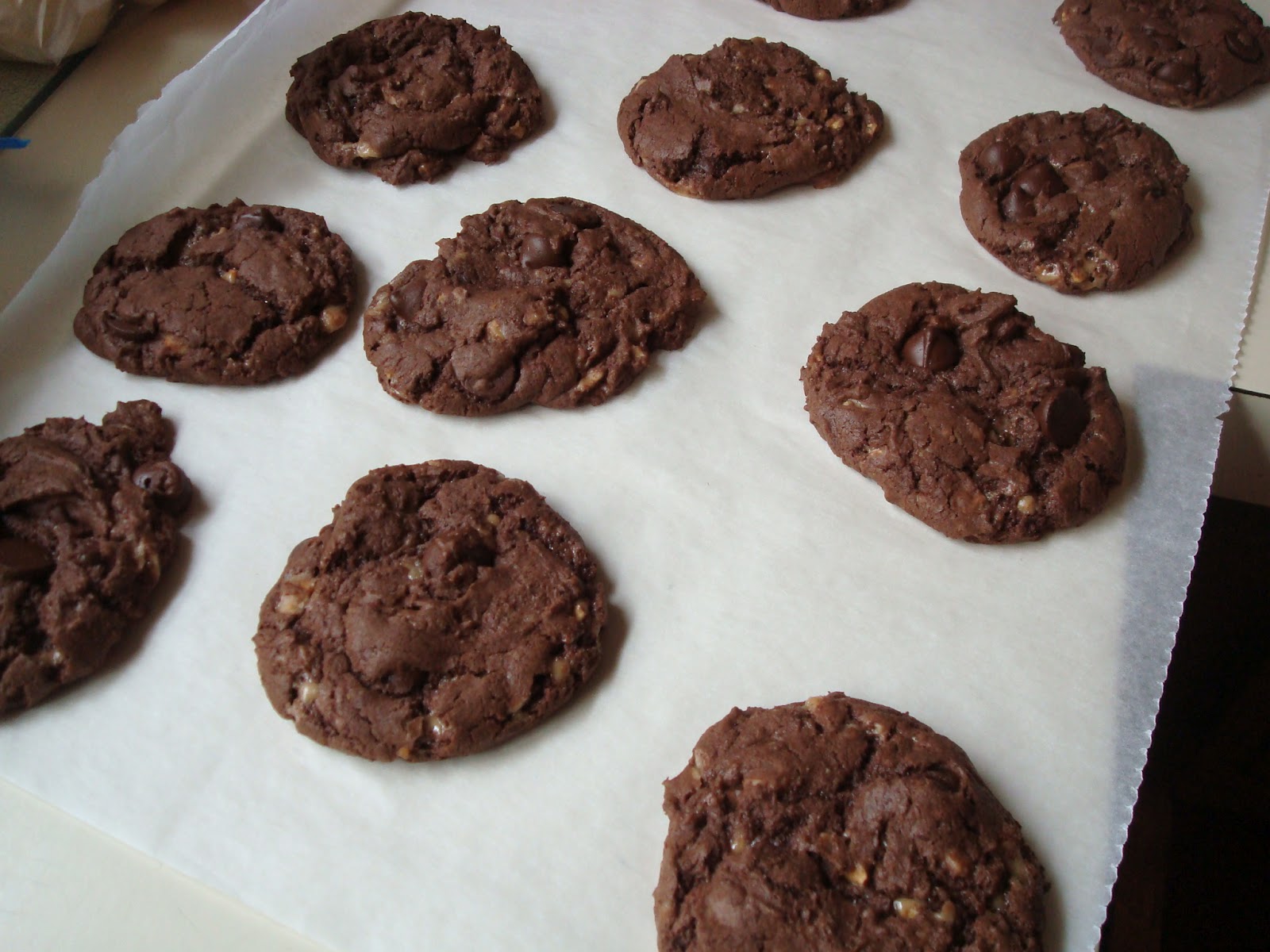 mocha me: Chocolate Chip Toffee Cookies