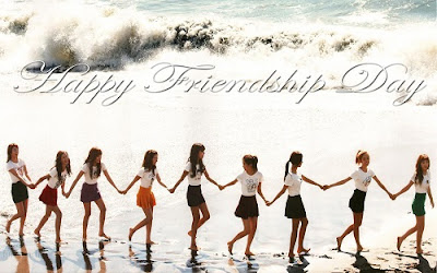 {Girlfriend} Happy Friendship Day Love Text Messages Shayari in Hindi {Girlfriend} Happy Friendship Day Love Text Messages Shayari in Hindi
