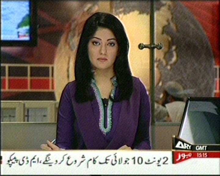 Pakistan Tv Anchors Directory: Sadaf Abdul Jabar