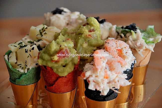 Mini conos rellenos o cucuruchos rellenos Mini conos rellenos o cucuruchos rellenos