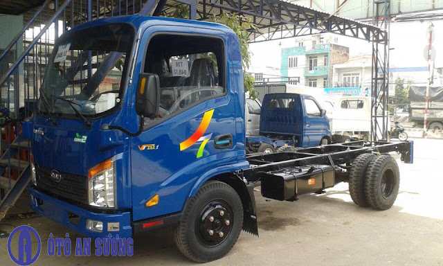 Bán trả góp xe tải Veam VT252-1 | Xe tải Veam 2T4 Thùng 4m2