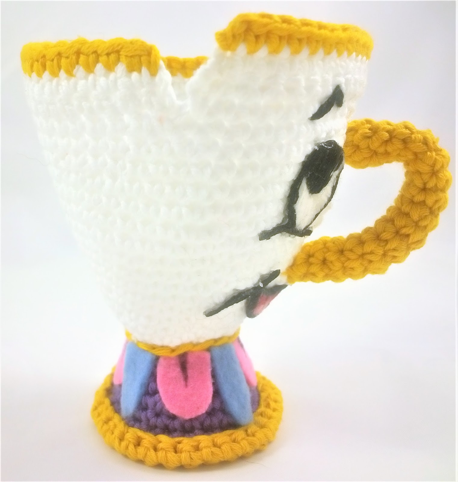 la bella y la bestia amigurumi