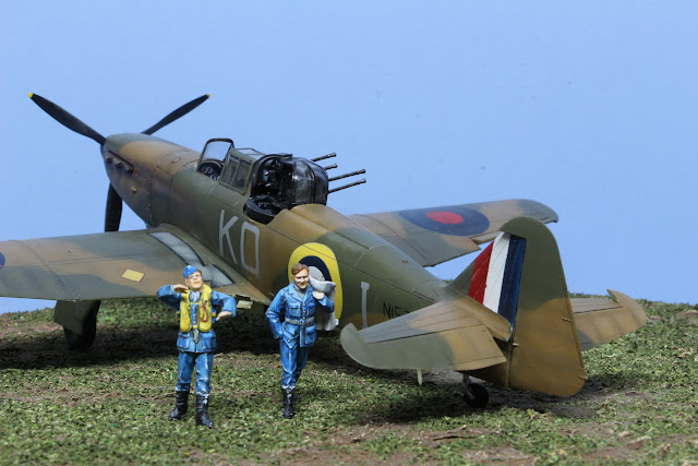 Diorama Boulton Paul Défiant D'Airfix au 1/48. Article détaillant la réalisation du diorama "R.A.F WWII" mettant en scène un Boulton Paul Défiant D'Airfix.