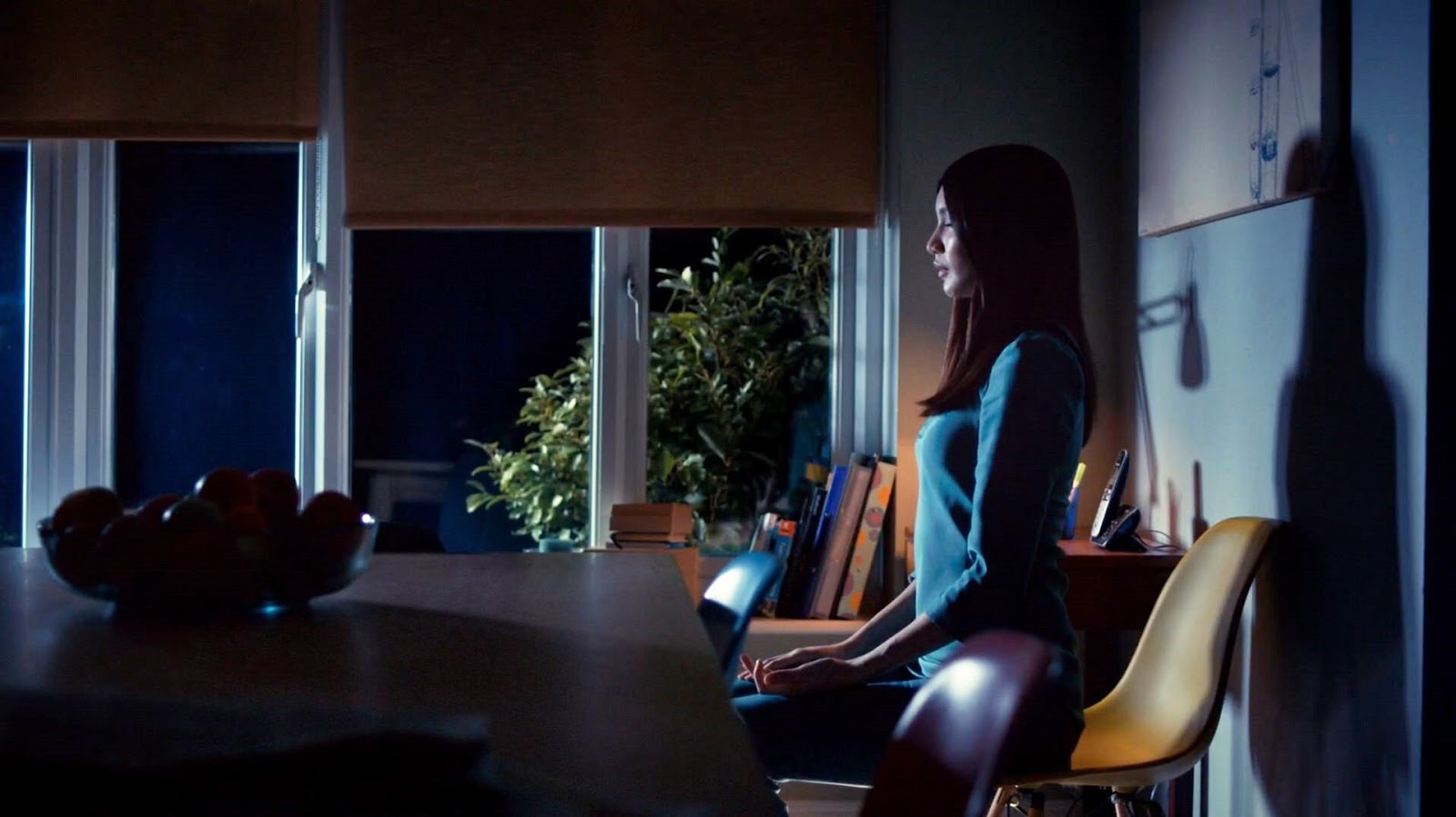 Gemma Chan as Anita / Humans: S01E03 (2015) / 21 Episode Caps.