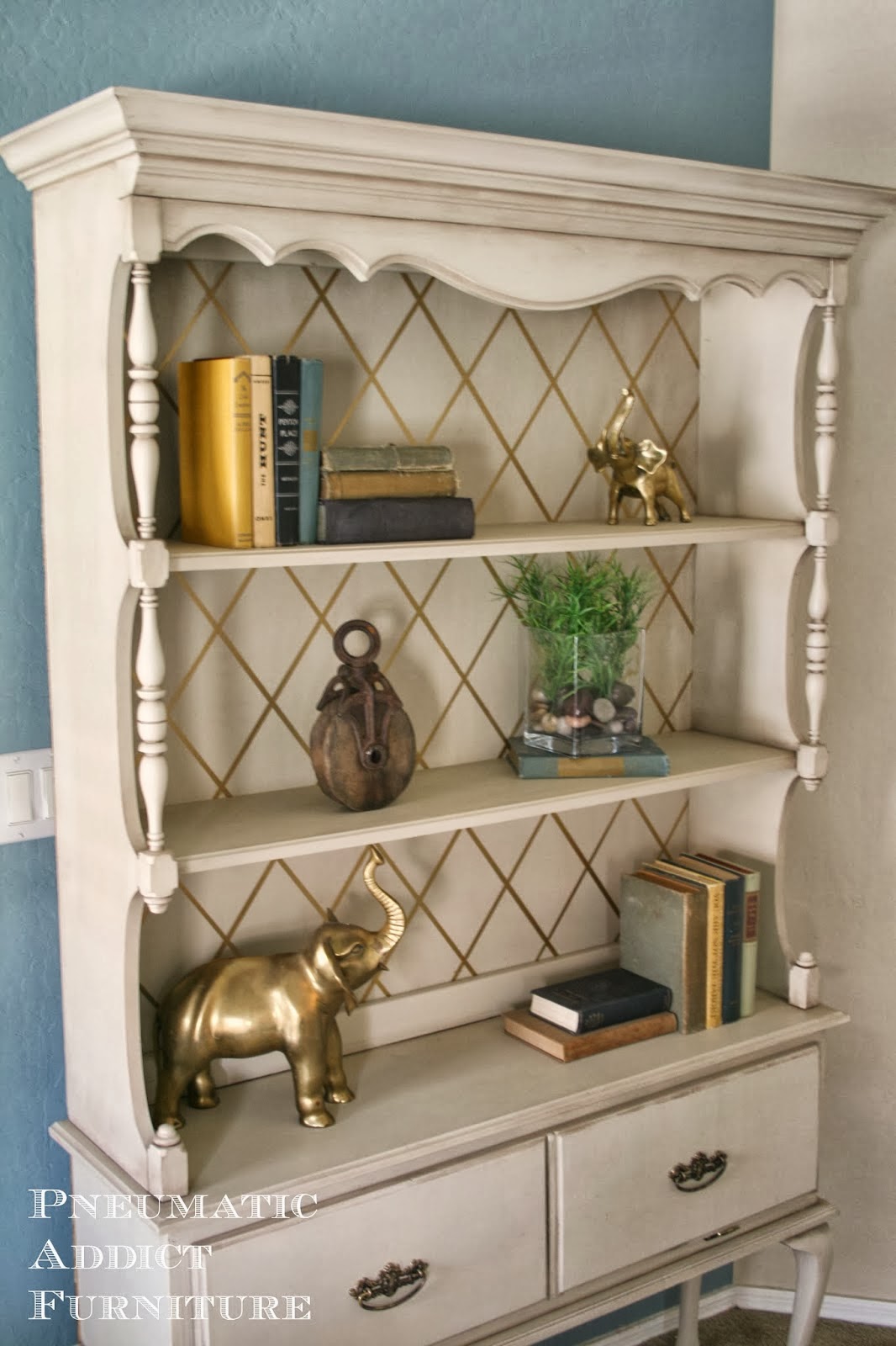 http://pneumaticaddict.blogspot.com/2014/03/what-to-do-with-old-dresser-hutch.html