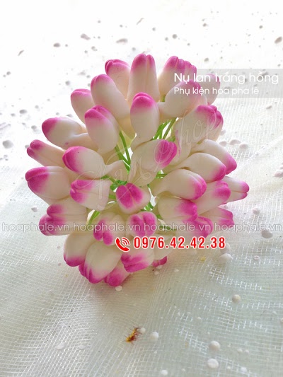Phụ kiện hoa pha lê tại Bắc Từ Liêm Phu kien hoa pha le tai Bac Tu Liem