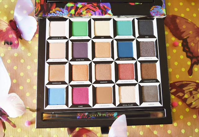 Urban Decay Alice Through The Looking Glass Eyeshadow Palette