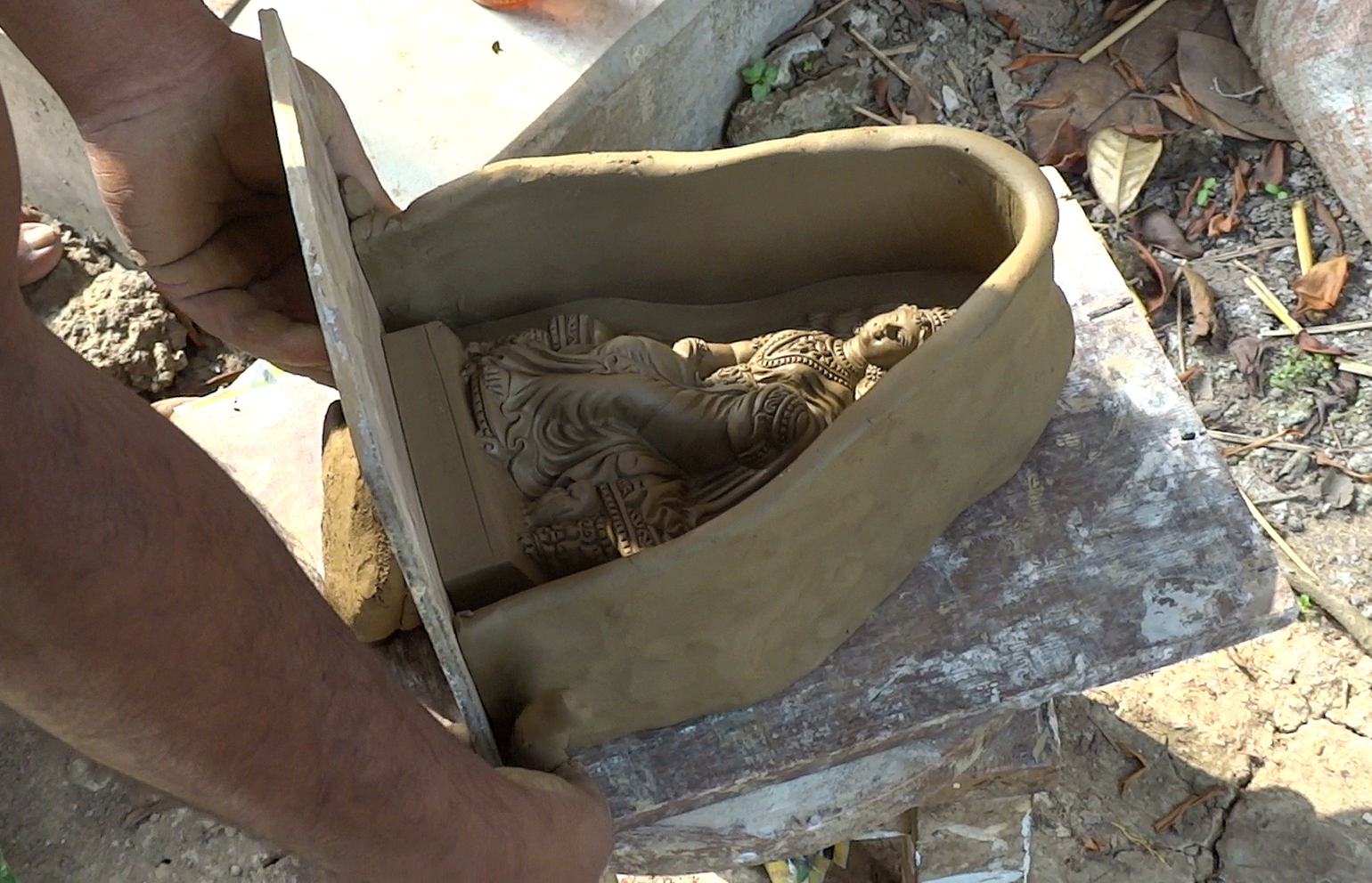 StepByStep Mold making tutorial for clay art ( Sculpture ).