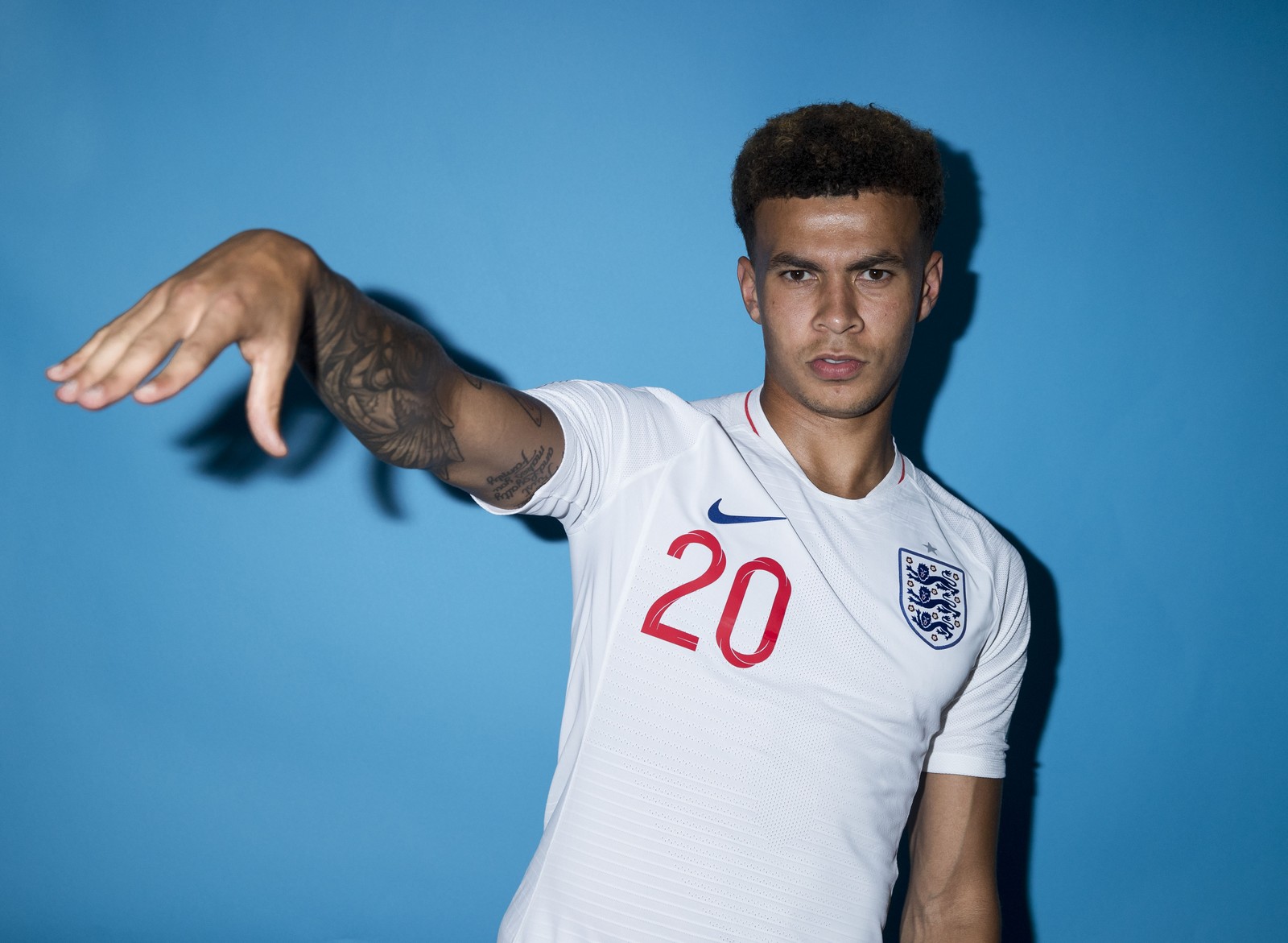 UFANISI! Astro da Inglaterra, Dele Alli poderia ser príncipe na Nigéria