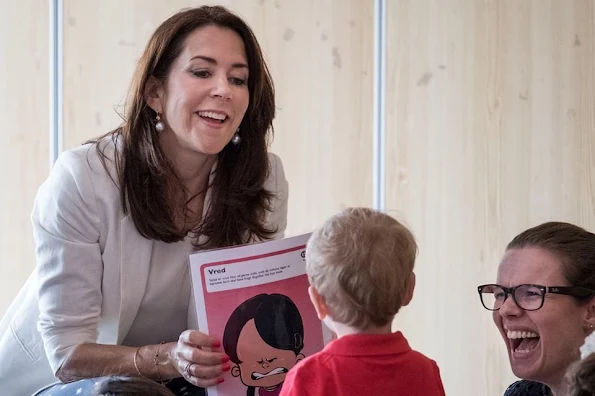 Crown Princess Mary launches anti-bullying programme for nurseries and daycare. Style royal, new dress, fashion new summer dress