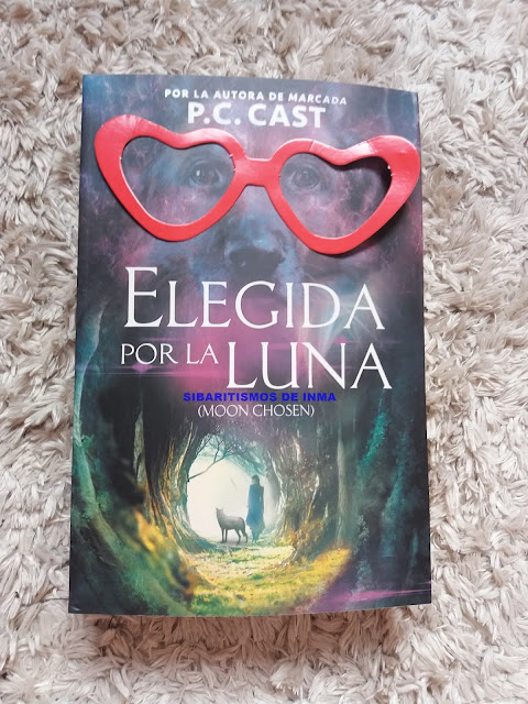 ELEGIDA POR LA LUNA, P. C CAST