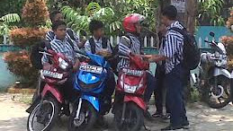 Alasan Mengapa Pelajar Lebih Suka Menggunakan Motor Di Banding Kendaraan Umum 