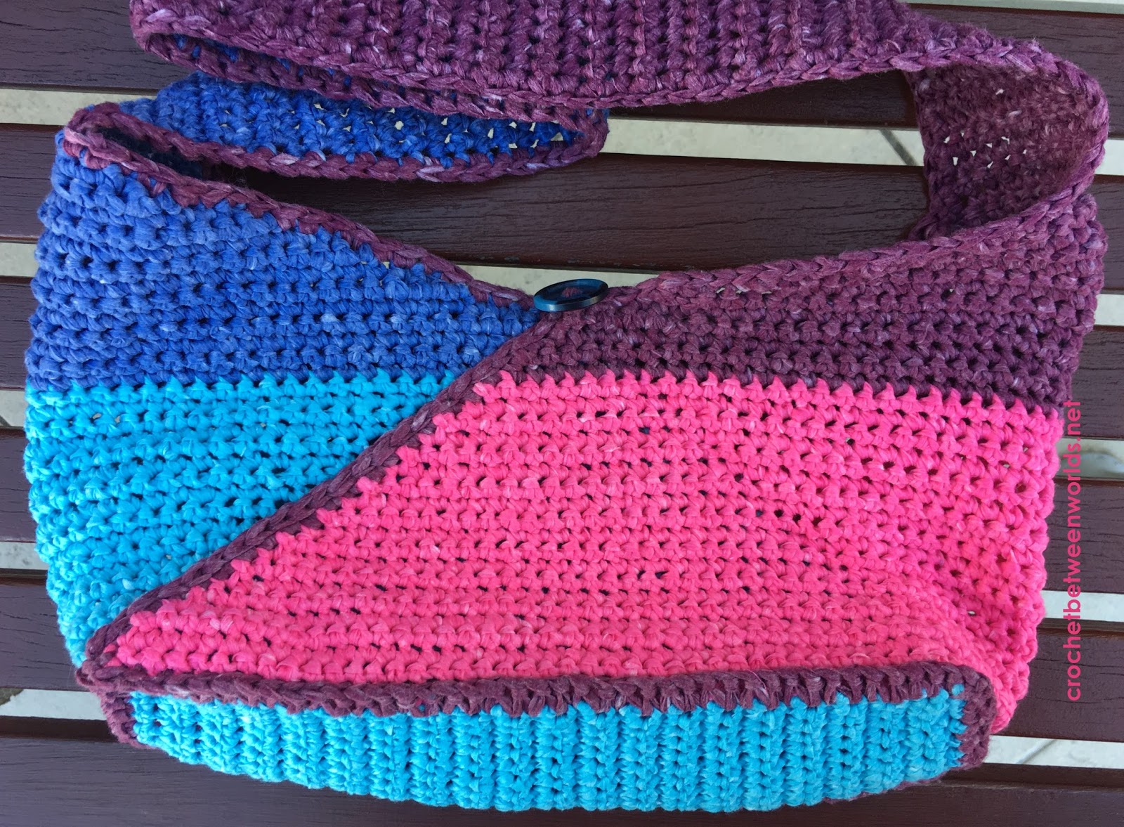 Crochet between worlds FREE PATTERN Origami Mystique Bag!