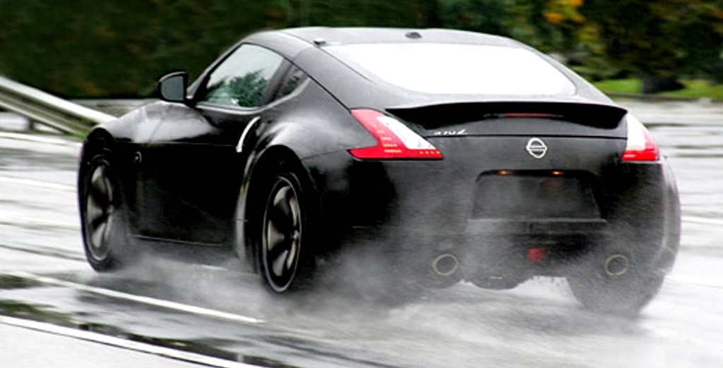 AUTO WORLD: Nissan 370Z AUTO WORLD: Nissan 370Z