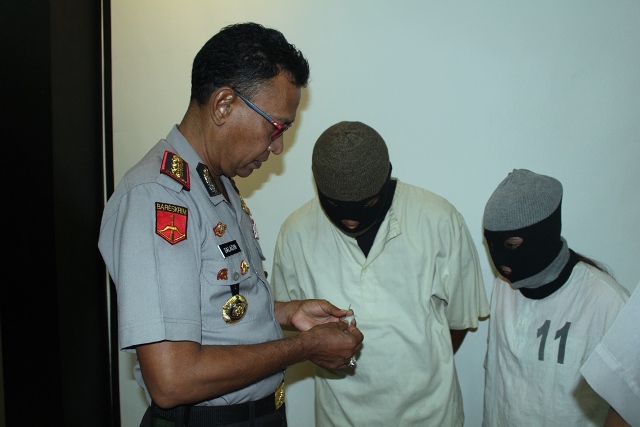 penjual narkoba penjual narkoba