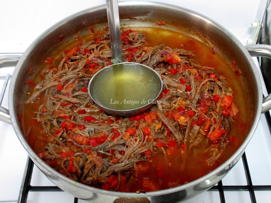 Preparación carne desmechada