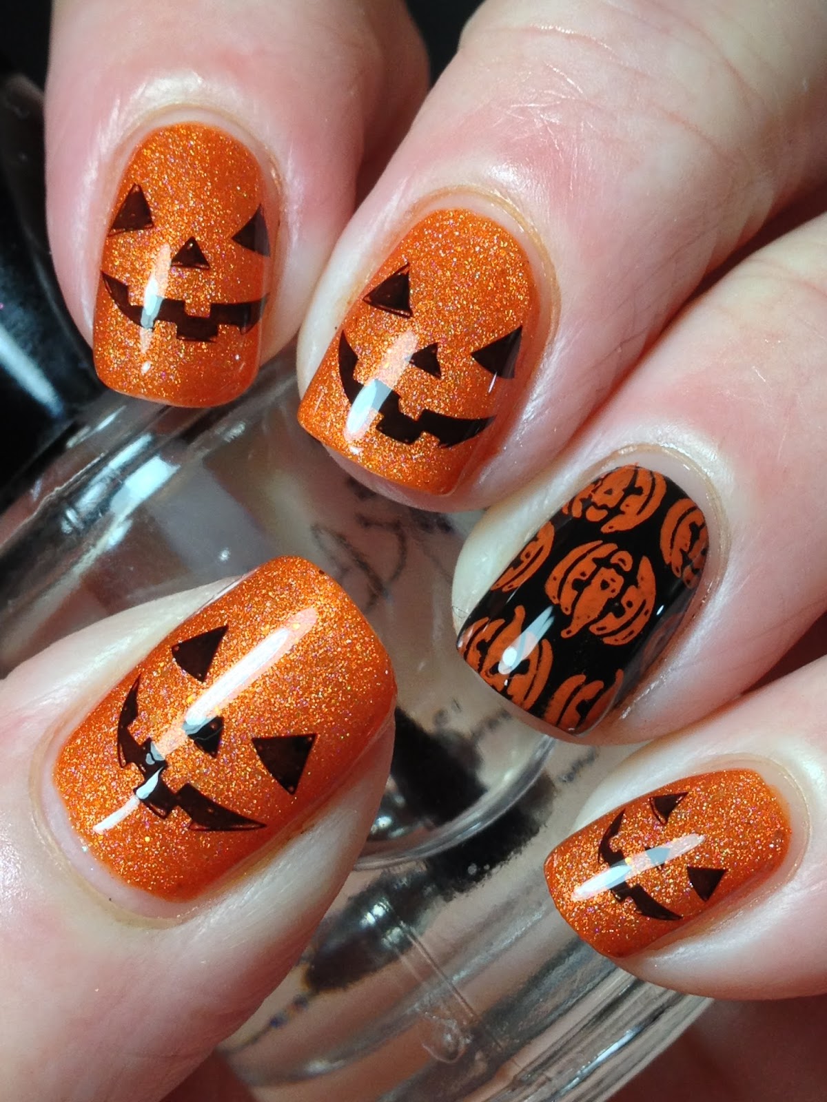 Canadian Nail Fanatic: Cute Halloween Pumpkins!