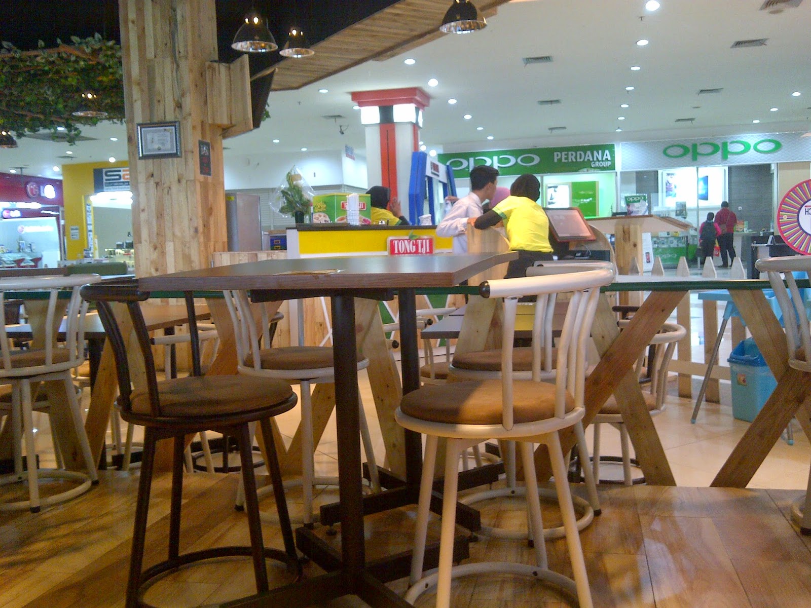 Blognya Setiyo Info Kuliner Tong Tji Tea House Surabaya