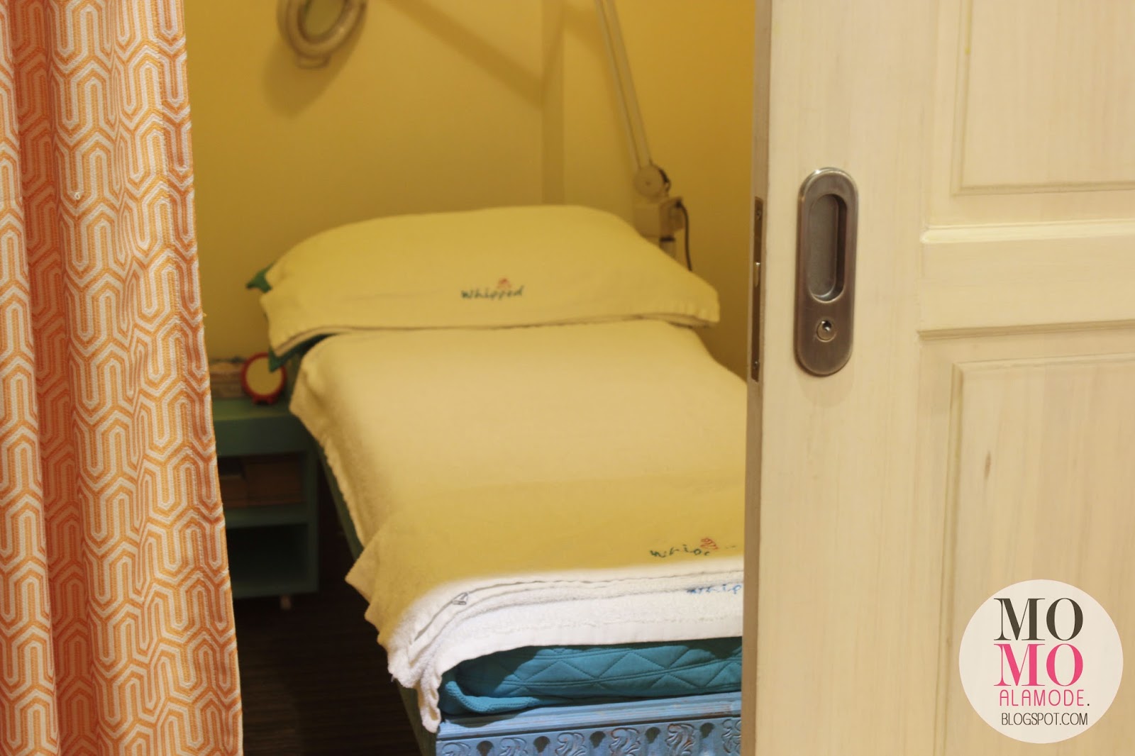 Whipped Sugar Waxing and Scrub Salon Momo à la Mode