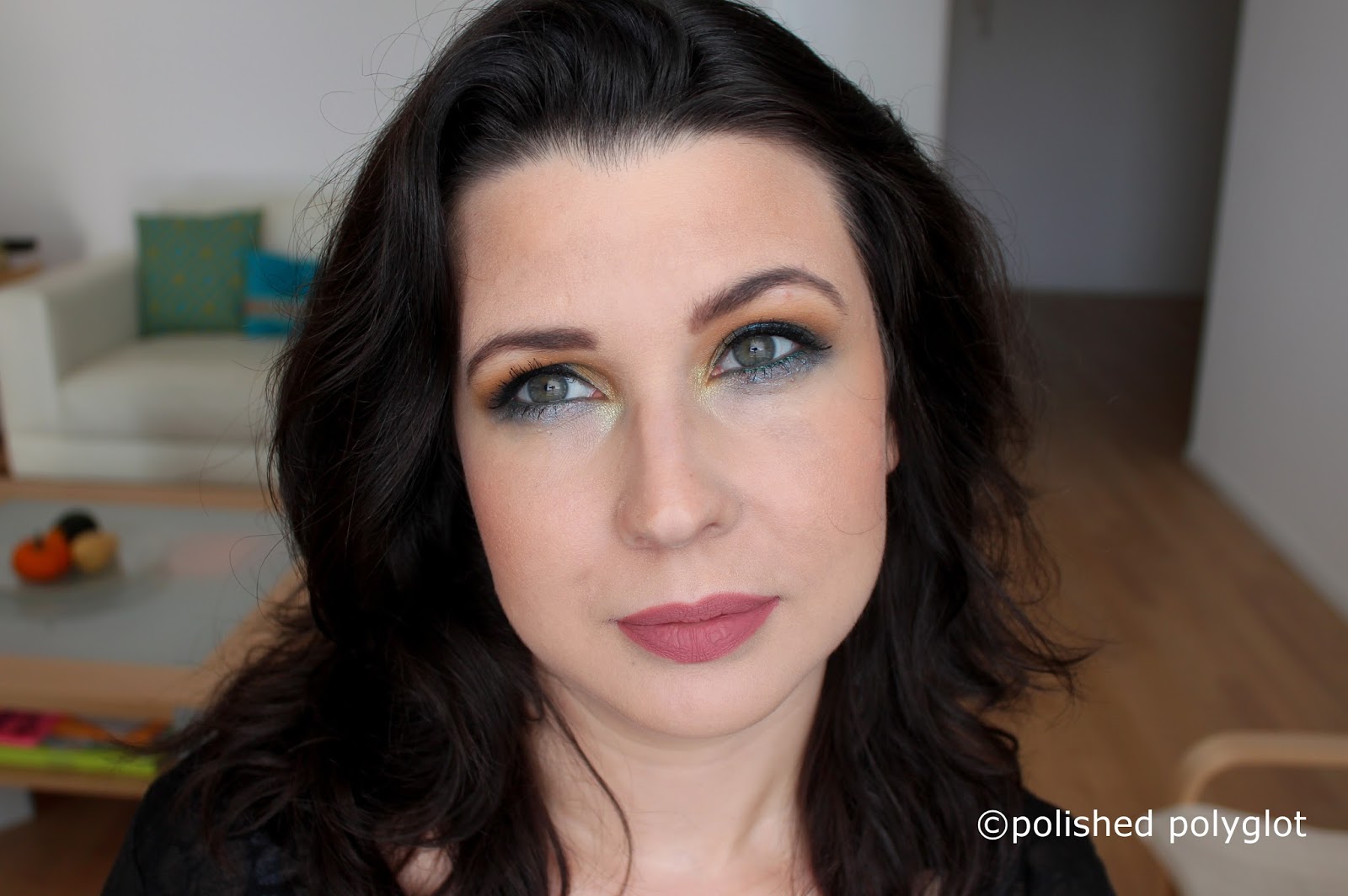 Makeup │ Look in teal and mustard yellow [Monday Shadow Challenge] / Polished Polyglot