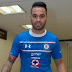 Julián Velázquez ya está en México