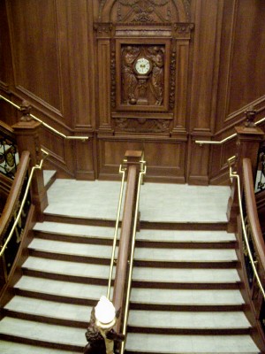 Explore Southern History: The Branson Titanic Museum - Largest Titanic