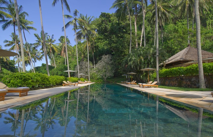 Top 10 Stunning Resorts in Bali - Amankila Top 10 Stunning Resorts in Bali - Amankila