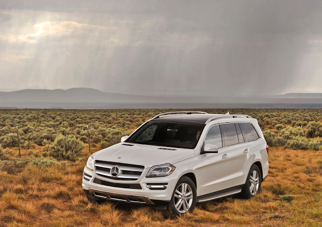 GL-Class 2013 Mercedes-Benz GL-Class white