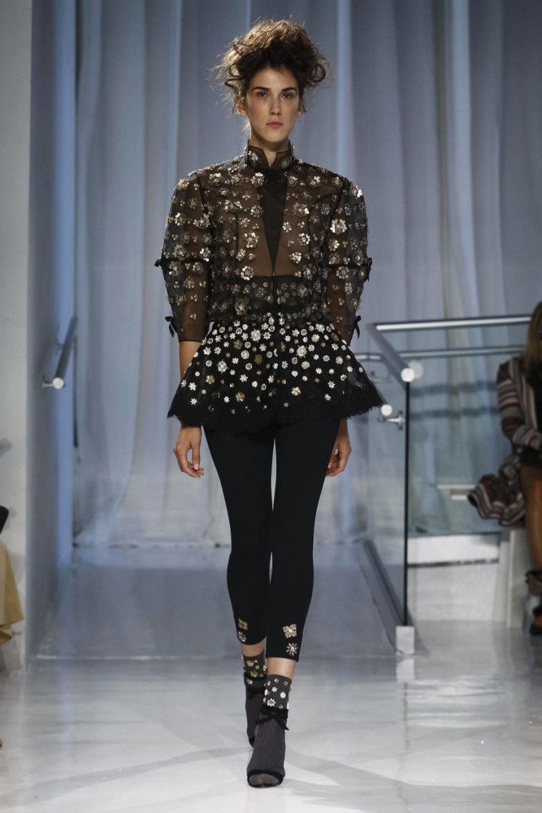 Reem Acra Spring Summer 2017 - New York Fashion Week reem-acra, reem-acra-spring-summer, reem-acra-new-york, reem-acra-bridal-collection, reem-acra-fashion, reem-acra-dress, reem-acra-wedding, reem-acra-celebrities, du-dessin-aux-podiums, dudessinauxpodiums, reem-acra-new-york-fashion-week