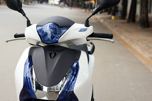 Sơn pha lê - Sơn chóa đèn ô tô, xe máy tại Tphcm