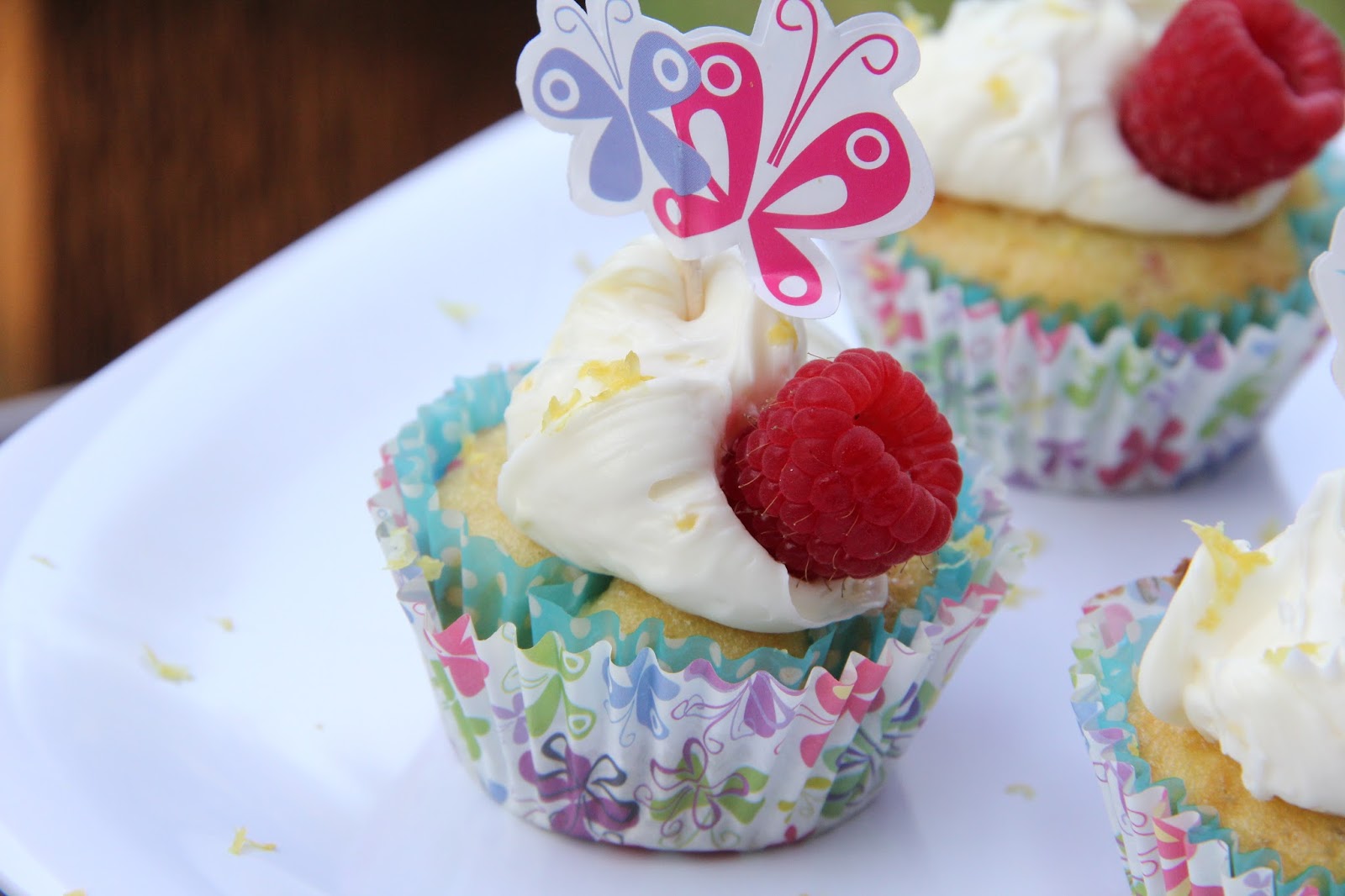 Lemon Bundt Cake - Mix & Match Mama